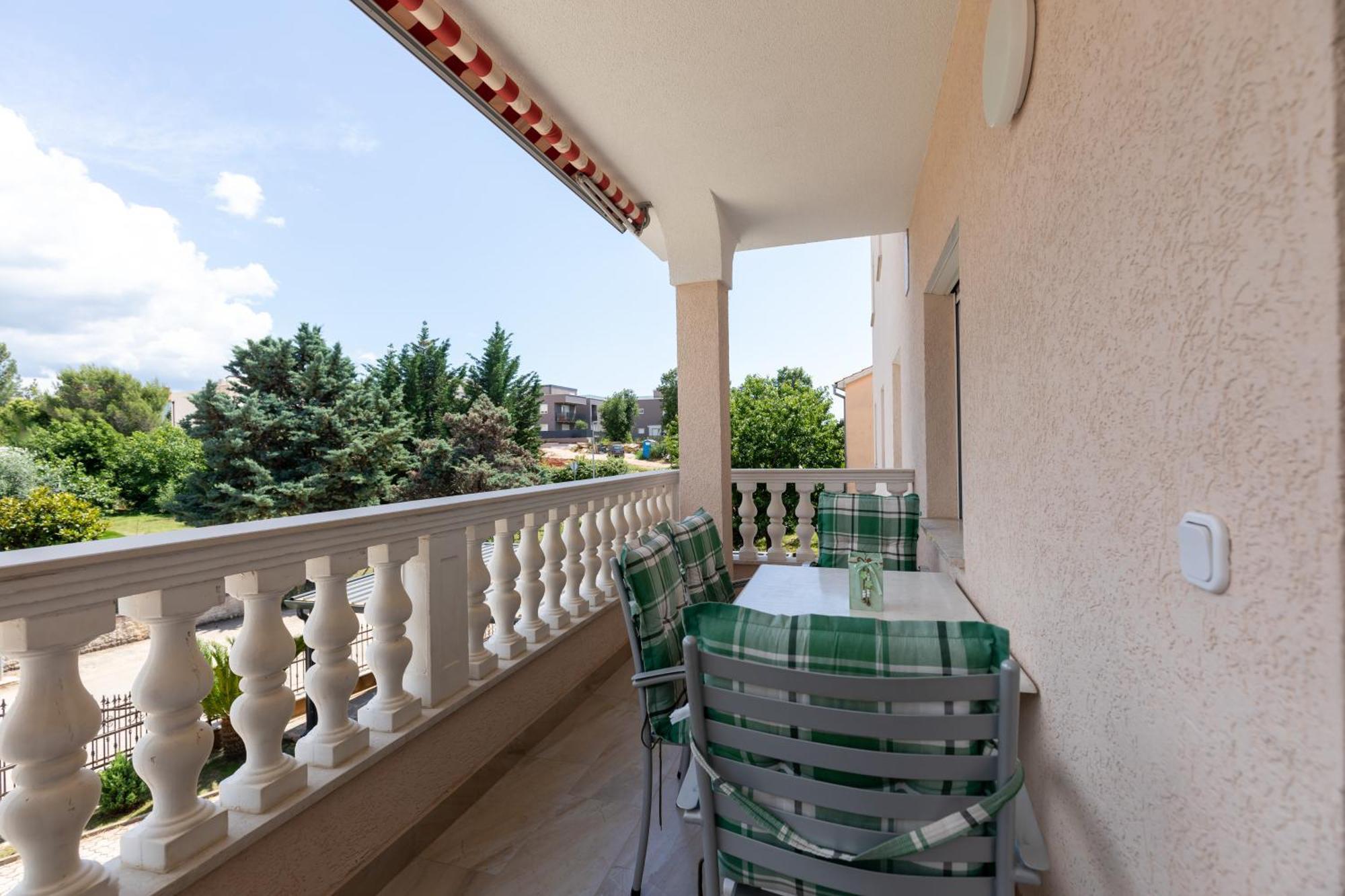 Apartments Lidija Matosevic Porec Exterior photo